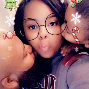 Meet your Posher, Amber